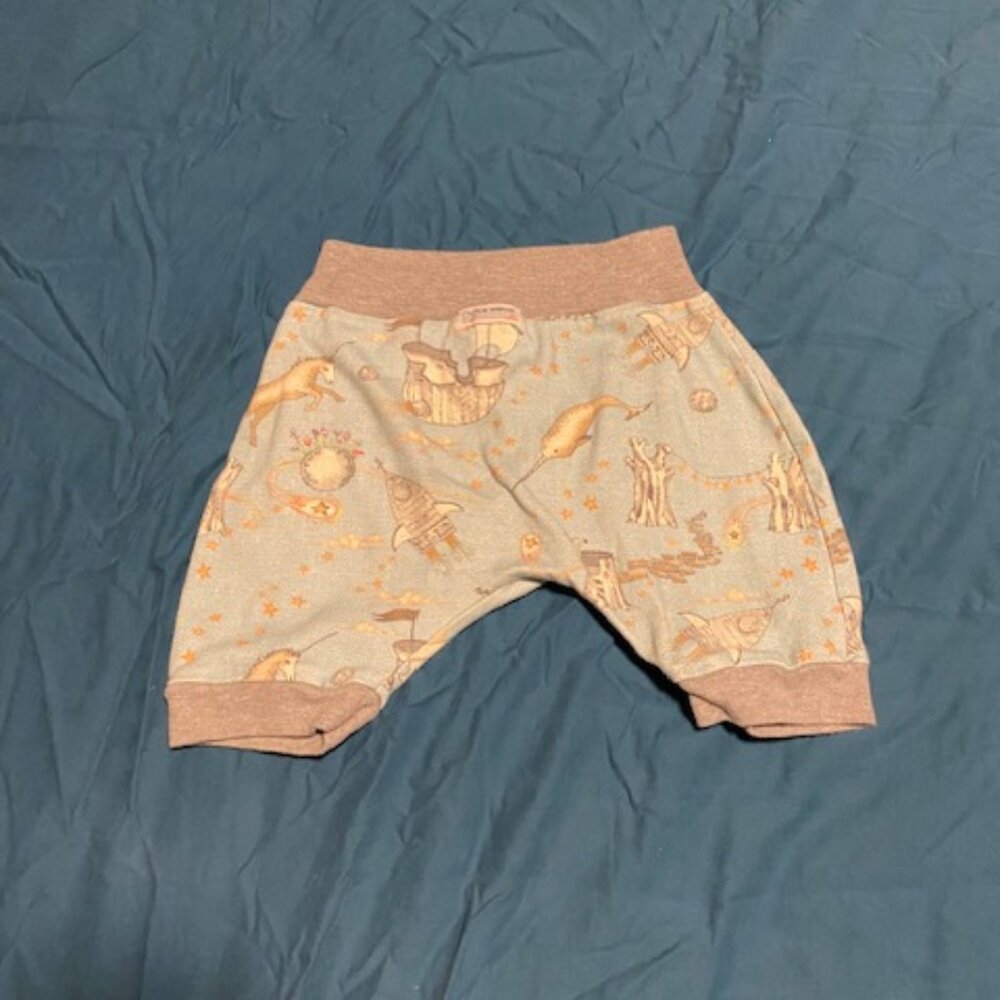 Olive Me Handmade Shorts size 3 T